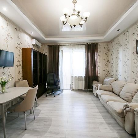 Апартаменти 2-Кімнатні В Новобудові М. Дружби Народів Kyiv Exterior photo