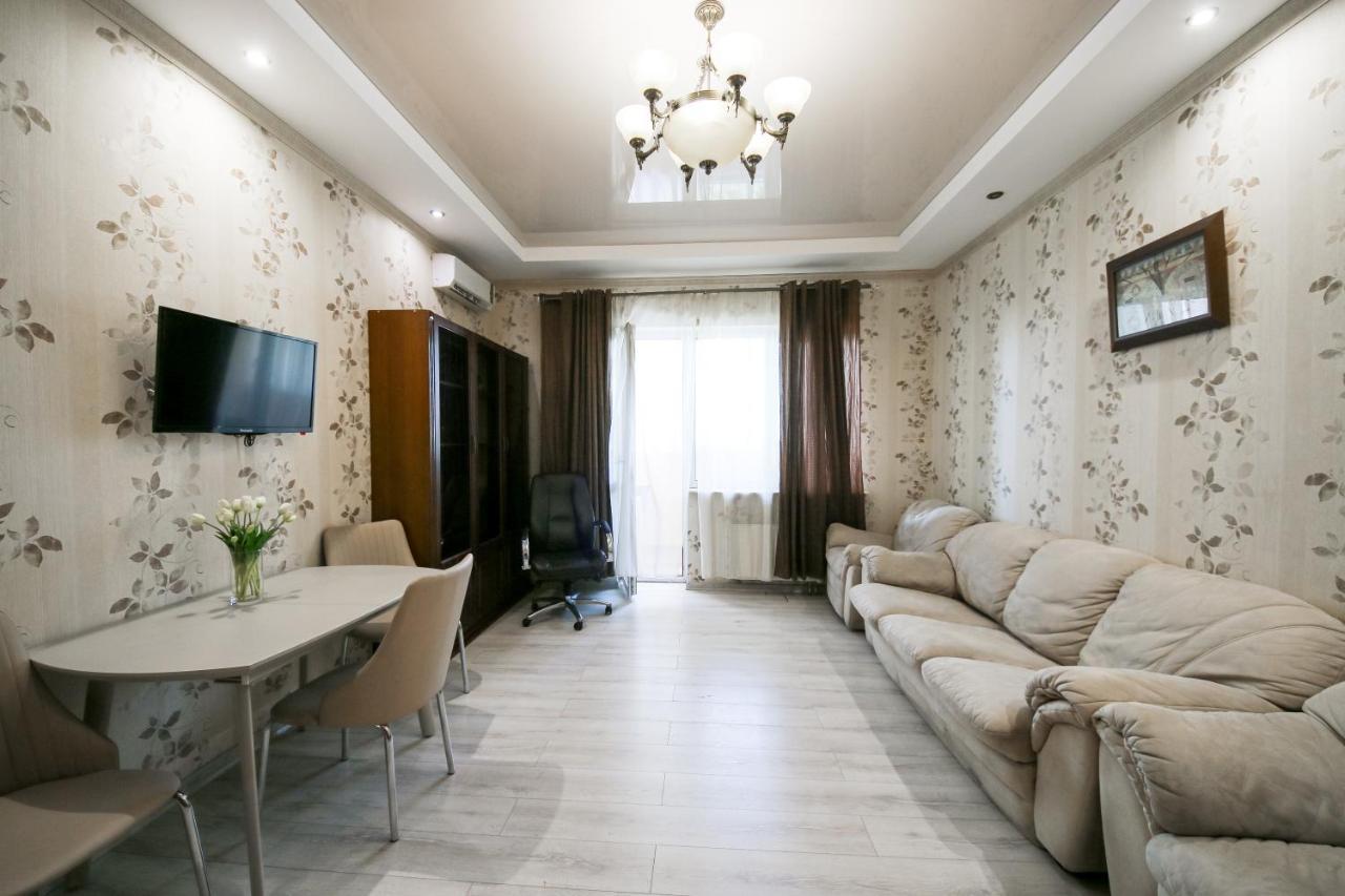 Апартаменти 2-Кімнатні В Новобудові М. Дружби Народів Kyiv Exterior photo