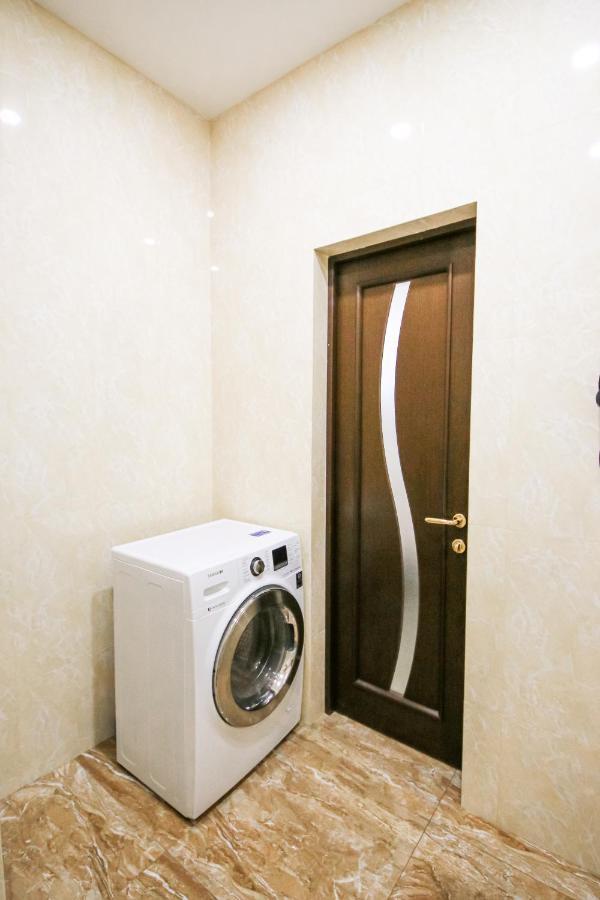 Апартаменти 2-Кімнатні В Новобудові М. Дружби Народів Kyiv Exterior photo